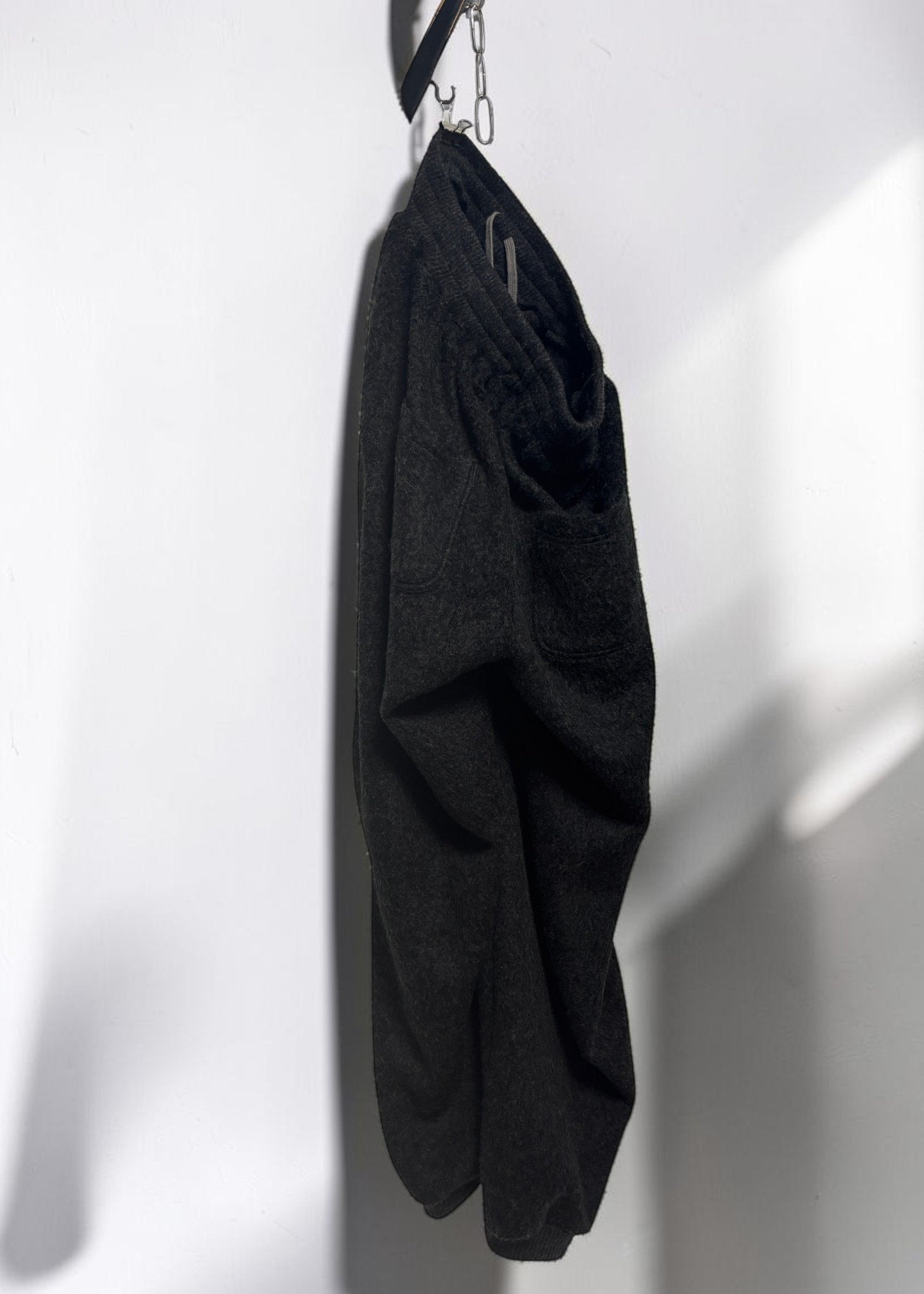 Motion Relaxed Shaggy Pants [BK]