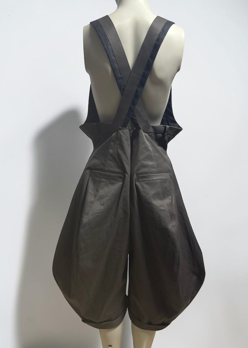 Suspended Form Trousers [CH]