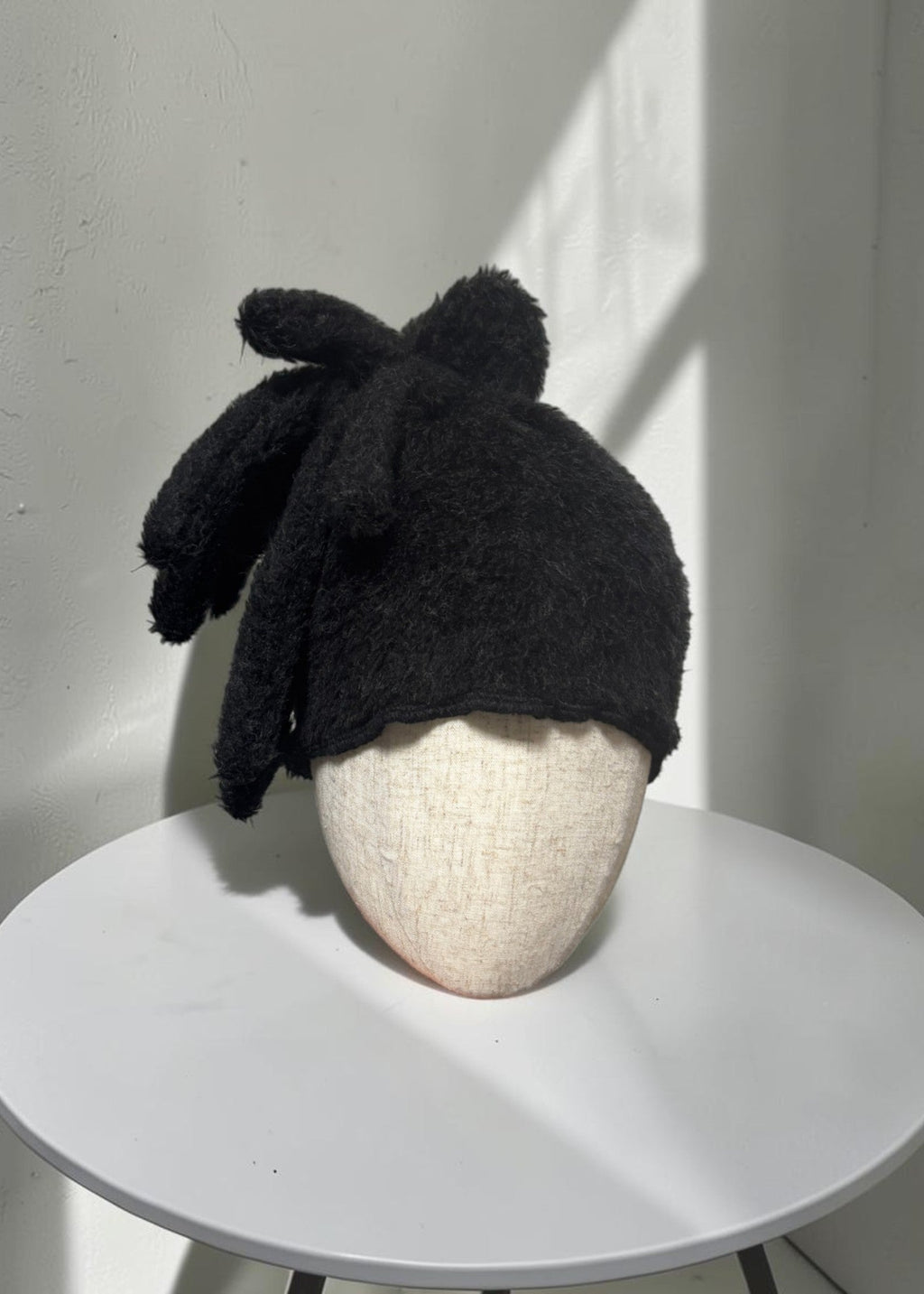 Integrated Gloves Dreadlock-Style Beanie