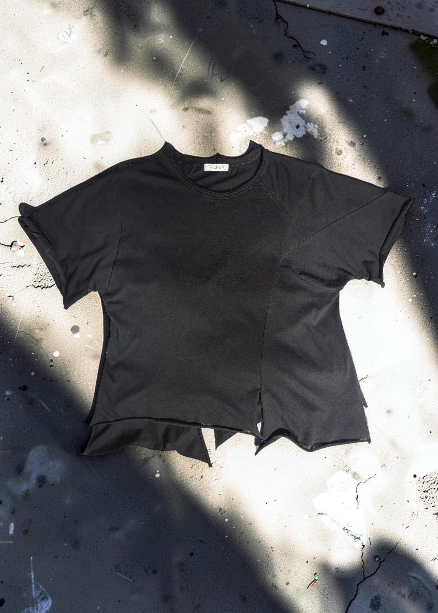 Offset Short-Sleeve Tee [BK]