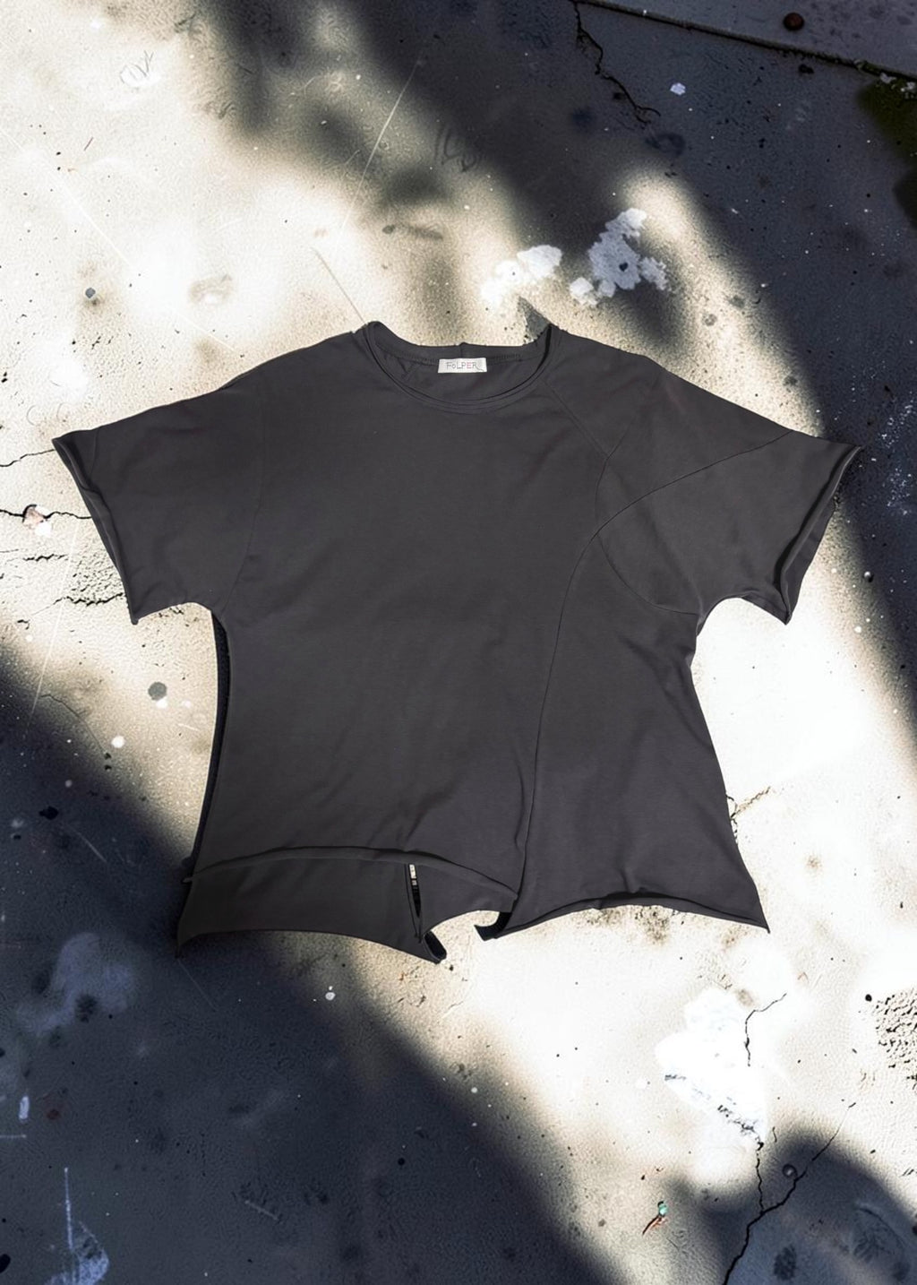 Offset Short-Sleeve Tee [NV]