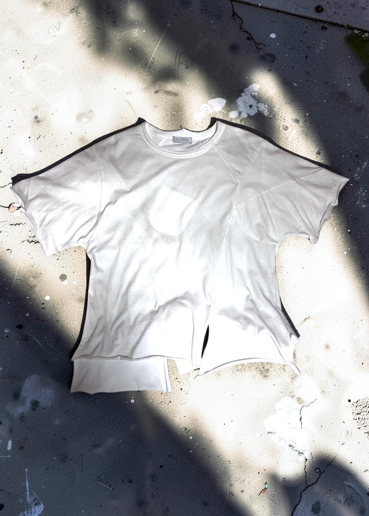 Aged Effect Offset Short-Sleeve Tee [WH]
